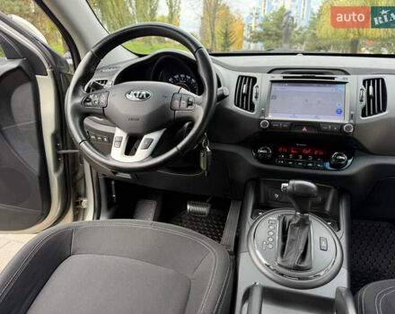Кіа Sportage 2013 у Вінниці на Automoto.ua Бежевий Кіа Sportage, об'ємом двигуна 2 л та пробігом 92 тис. км за 15800 $, фото 36 на Automoto.ua