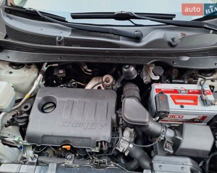 Бежевый Киа Sportage, объемом двигателя 1.69 л и пробегом 115 тыс. км за 15600 $, фото 63 на Automoto.ua