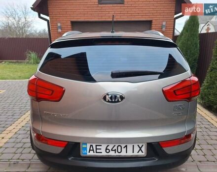 Бежевый Киа Sportage, объемом двигателя 1.69 л и пробегом 115 тыс. км за 15600 $, фото 17 на Automoto.ua
