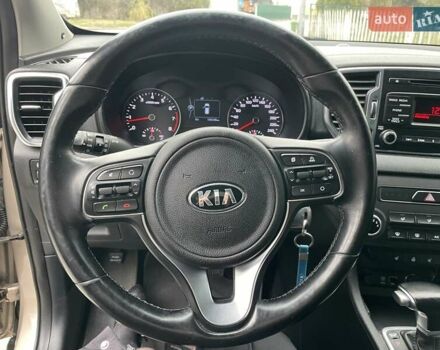 Бежевый Киа Sportage, объемом двигателя 2 л и пробегом 180 тыс. км за 15300 $, фото 18 на Automoto.ua