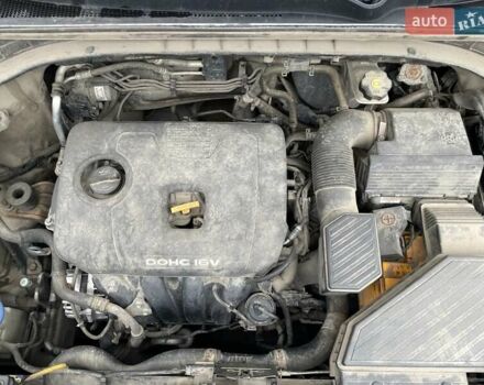 Бежевый Киа Sportage, объемом двигателя 2 л и пробегом 180 тыс. км за 15300 $, фото 15 на Automoto.ua