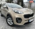 Бежевый Киа Sportage, объемом двигателя 2 л и пробегом 180 тыс. км за 15300 $, фото 2 на Automoto.ua