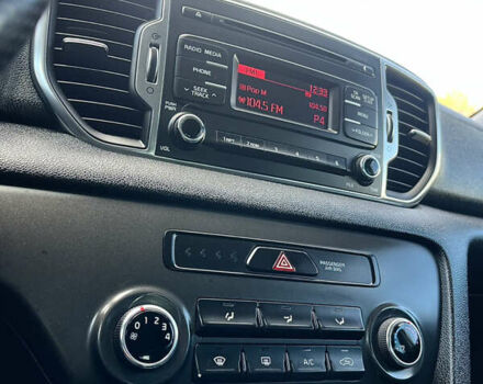 Бежевый Киа Sportage, объемом двигателя 2 л и пробегом 196 тыс. км за 14100 $, фото 57 на Automoto.ua