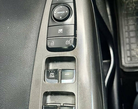 Бежевый Киа Sportage, объемом двигателя 2 л и пробегом 196 тыс. км за 14100 $, фото 54 на Automoto.ua