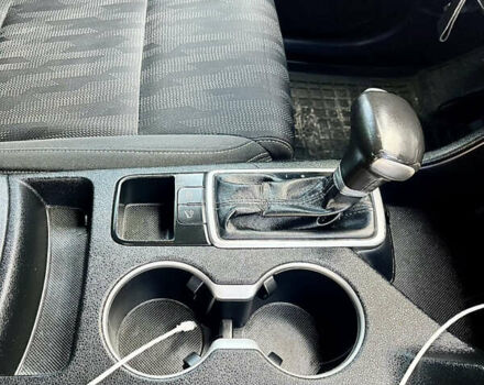 Бежевый Киа Sportage, объемом двигателя 2 л и пробегом 196 тыс. км за 14100 $, фото 82 на Automoto.ua