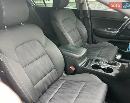 Бежевый Киа Sportage, объемом двигателя 2 л и пробегом 180 тыс. км за 15300 $, фото 16 на Automoto.ua