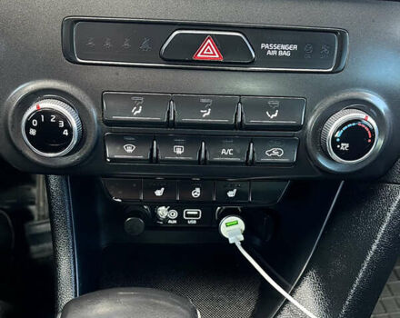 Киа Sportage 2016 в Тернополе на Automoto.ua Бежевый Киа Sportage, объемом двигателя 2 л и пробегом 196 тыс. км за 14300 $, фото 81 на Automoto.ua