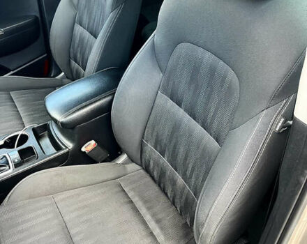 Киа Sportage 2016 в Тернополе на Automoto.ua Бежевый Киа Sportage, объемом двигателя 2 л и пробегом 196 тыс. км за 14300 $, фото 66 на Automoto.ua