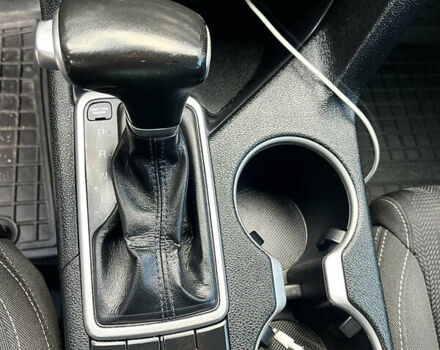 Бежевый Киа Sportage, объемом двигателя 2 л и пробегом 196 тыс. км за 14100 $, фото 70 на Automoto.ua