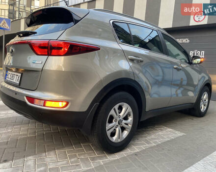 Бежевый Киа Sportage, объемом двигателя 1.69 л и пробегом 83 тыс. км за 18490 $, фото 36 на Automoto.ua