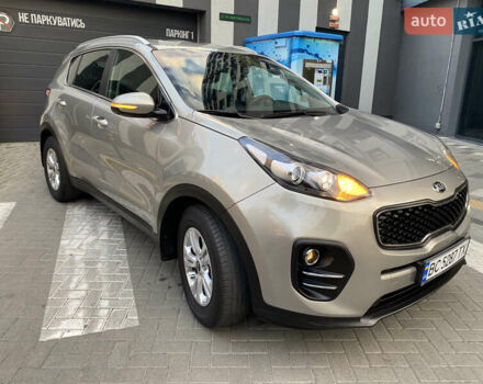 Бежевый Киа Sportage, объемом двигателя 1.69 л и пробегом 83 тыс. км за 18490 $, фото 5 на Automoto.ua