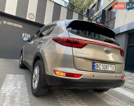 Бежевый Киа Sportage, объемом двигателя 1.69 л и пробегом 83 тыс. км за 18490 $, фото 29 на Automoto.ua