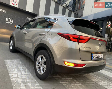 Бежевый Киа Sportage, объемом двигателя 1.69 л и пробегом 83 тыс. км за 18490 $, фото 33 на Automoto.ua
