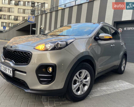 Бежевый Киа Sportage, объемом двигателя 1.69 л и пробегом 83 тыс. км за 18490 $, фото 1 на Automoto.ua