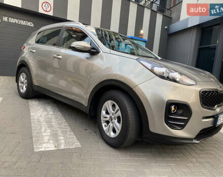 Бежевый Киа Sportage, объемом двигателя 1.69 л и пробегом 83 тыс. км за 18490 $, фото 22 на Automoto.ua