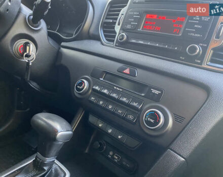 Бежевый Киа Sportage, объемом двигателя 1.69 л и пробегом 83 тыс. км за 18490 $, фото 104 на Automoto.ua