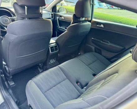 Бежевый Киа Sportage, объемом двигателя 0 л и пробегом 103 тыс. км за 17900 $, фото 6 на Automoto.ua
