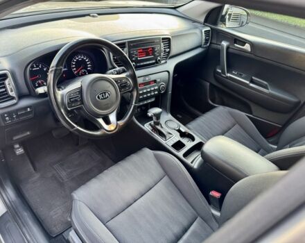 Бежевый Киа Sportage, объемом двигателя 0 л и пробегом 103 тыс. км за 17900 $, фото 5 на Automoto.ua