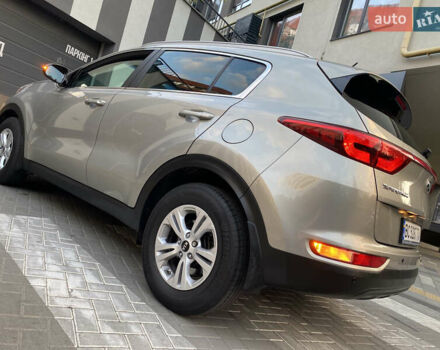 Бежевый Киа Sportage, объемом двигателя 1.69 л и пробегом 83 тыс. км за 18490 $, фото 35 на Automoto.ua