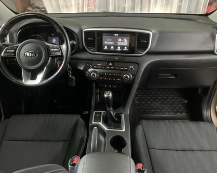 Бежевый Киа Sportage, объемом двигателя 1.6 л и пробегом 20 тыс. км за 19300 $, фото 17 на Automoto.ua