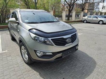 Бежевый Киа Sportage, объемом двигателя 1.69 л и пробегом 115 тыс. км за 12800 $, фото 1 на Automoto.ua