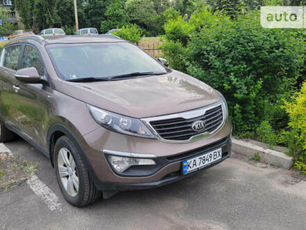 Бежевий Кіа Sportage, об'ємом двигуна 2 л та пробігом 135 тис. км за 14500 $, фото 1 на Automoto.ua