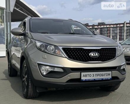 Бежевий Кіа Sportage, об'ємом двигуна 0 л та пробігом 204 тис. км за 15799 $, фото 1 на Automoto.ua