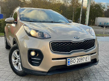 Киа Sportage 2016 в Тернополе на Automoto.ua Бежевый Киа Sportage, объемом двигателя 2 л и пробегом 196 тыс. км за 14300 $, фото 1 на Automoto.ua