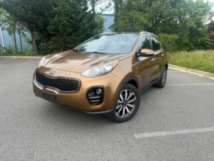 Бежевий Кіа Sportage, об'ємом двигуна 2.4 л та пробігом 62 тис. км за 8000 $, фото 1 на Automoto.ua