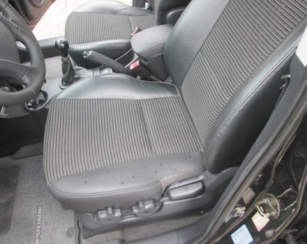 Черный Киа Sportage, объемом двигателя 2 л и пробегом 213 тыс. км за 7700 $, фото 17 на Automoto.ua