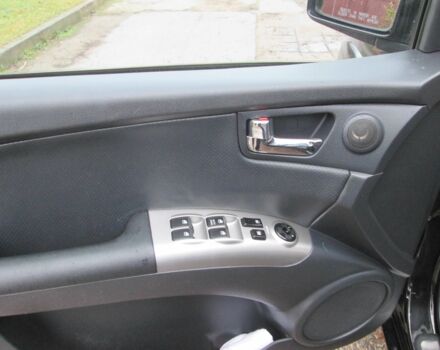 Черный Киа Sportage, объемом двигателя 2 л и пробегом 213 тыс. км за 7700 $, фото 19 на Automoto.ua