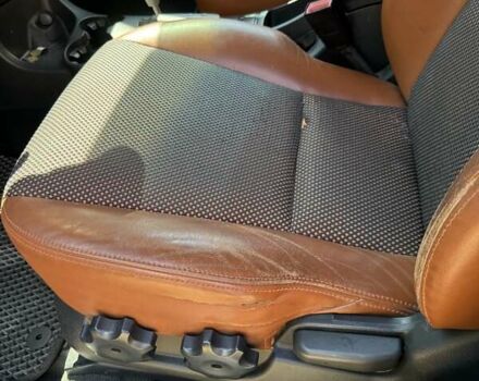 Чорний Кіа Sportage, об'ємом двигуна 2.5 л та пробігом 263 тис. км за 7000 $, фото 10 на Automoto.ua