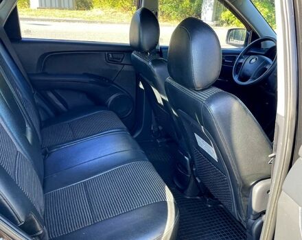 Черный Киа Sportage, объемом двигателя 2 л и пробегом 205 тыс. км за 7500 $, фото 8 на Automoto.ua