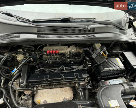 Черный Киа Sportage, объемом двигателя 2 л и пробегом 370 тыс. км за 6500 $, фото 20 на Automoto.ua