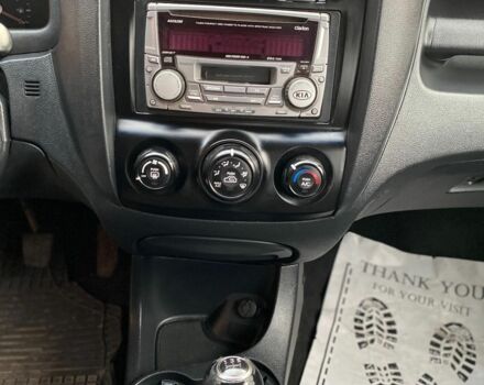 Черный Киа Sportage, объемом двигателя 2 л и пробегом 161 тыс. км за 4300 $, фото 9 на Automoto.ua