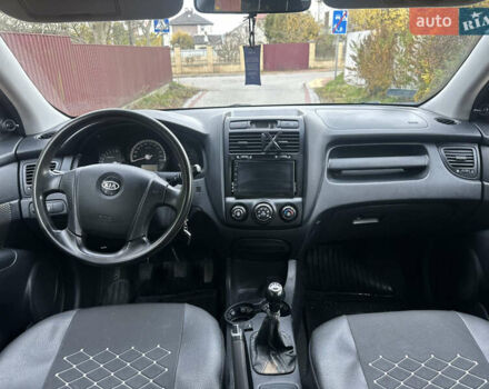 Черный Киа Sportage, объемом двигателя 1.98 л и пробегом 262 тыс. км за 5350 $, фото 16 на Automoto.ua