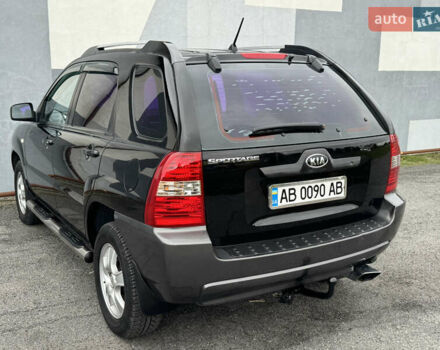 Черный Киа Sportage, объемом двигателя 2 л и пробегом 370 тыс. км за 6500 $, фото 10 на Automoto.ua