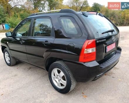 Чорний Кіа Sportage, об'ємом двигуна 2 л та пробігом 150 тис. км за 7000 $, фото 13 на Automoto.ua