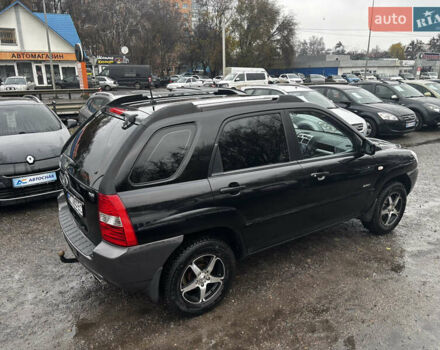 Чорний Кіа Sportage, об'ємом двигуна 2 л та пробігом 250 тис. км за 8300 $, фото 7 на Automoto.ua