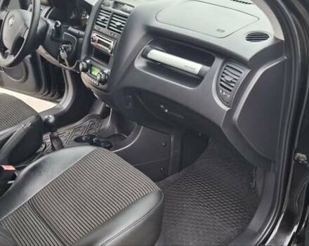 Черный Киа Sportage, объемом двигателя 2 л и пробегом 170 тыс. км за 8700 $, фото 20 на Automoto.ua