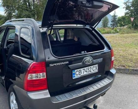 Чорний Кіа Sportage, об'ємом двигуна 1.98 л та пробігом 200 тис. км за 7900 $, фото 9 на Automoto.ua