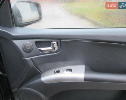 Черный Киа Sportage, объемом двигателя 2 л и пробегом 213 тыс. км за 7700 $, фото 13 на Automoto.ua