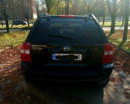 Чорний Кіа Sportage, об'ємом двигуна 2 л та пробігом 263 тис. км за 8100 $, фото 4 на Automoto.ua