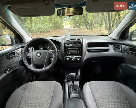 Киа Sportage 2006 в Львове на Automoto.ua Черный Киа Sportage, объемом двигателя 2 л и пробегом 182 тыс. км за 6250 $, фото 1 на Automoto.ua