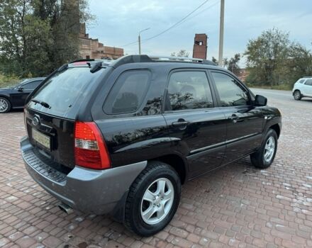 Чорний Кіа Sportage, об'ємом двигуна 2 л та пробігом 180 тис. км за 6700 $, фото 8 на Automoto.ua