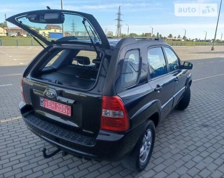 Черный Киа Sportage, объемом двигателя 2 л и пробегом 236 тыс. км за 7500 $, фото 19 на Automoto.ua