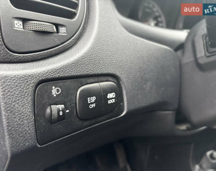 Чорний Кіа Sportage, об'ємом двигуна 2 л та пробігом 250 тис. км за 8300 $, фото 24 на Automoto.ua