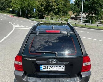 Чорний Кіа Sportage, об'ємом двигуна 1.98 л та пробігом 200 тис. км за 7900 $, фото 7 на Automoto.ua
