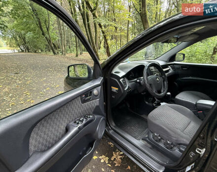 Киа Sportage 2006 в Львове на Automoto.ua Черный Киа Sportage, объемом двигателя 2 л и пробегом 182 тыс. км за 6250 $, фото 18 на Automoto.ua
