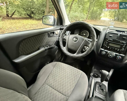 Киа Sportage 2006 в Львове на Automoto.ua Черный Киа Sportage, объемом двигателя 2 л и пробегом 182 тыс. км за 6250 $, фото 27 на Automoto.ua